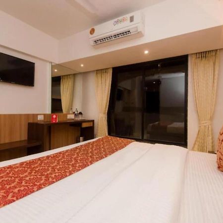 Hotel Mourya Residency نافي مومباي المظهر الخارجي الصورة