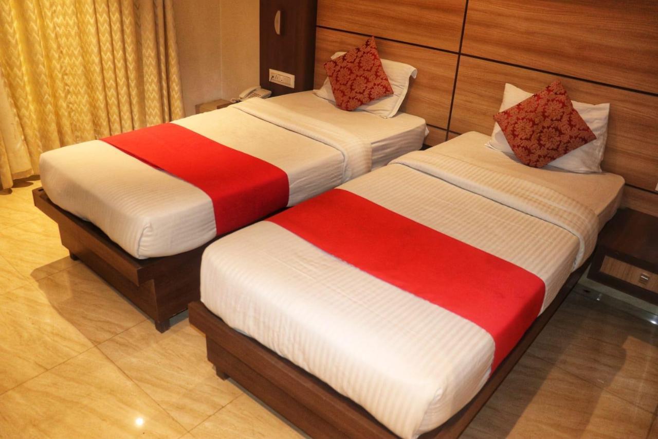 Hotel Mourya Residency نافي مومباي المظهر الخارجي الصورة