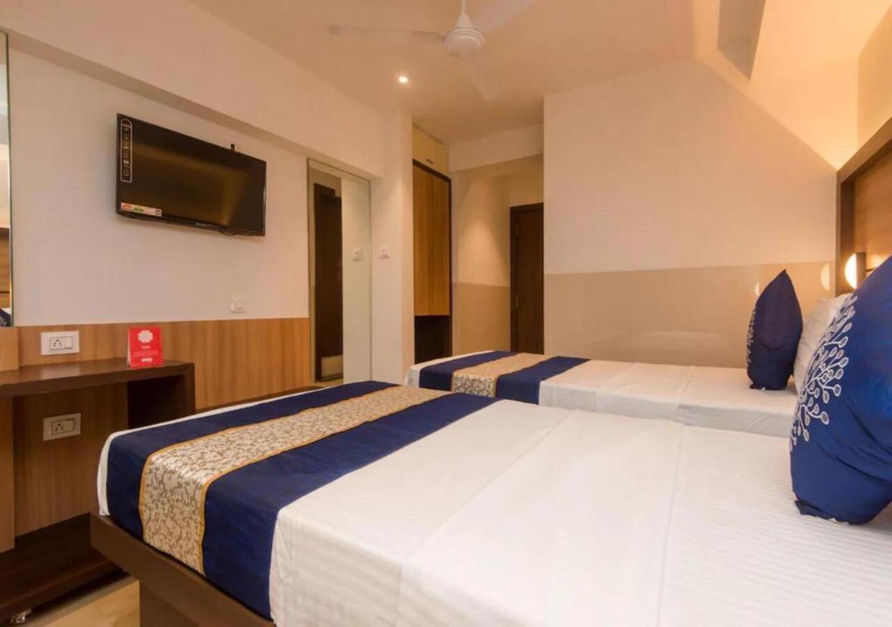 Hotel Mourya Residency نافي مومباي المظهر الخارجي الصورة